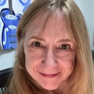 Meet your Posher, Ellen